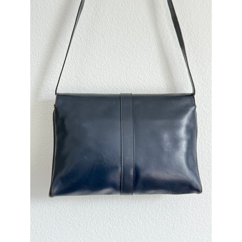 Vintage Salvatore Ferragamo Shoulder Bag Medium Navy Blue Leather Gold Hardware - Picture 4 of 11